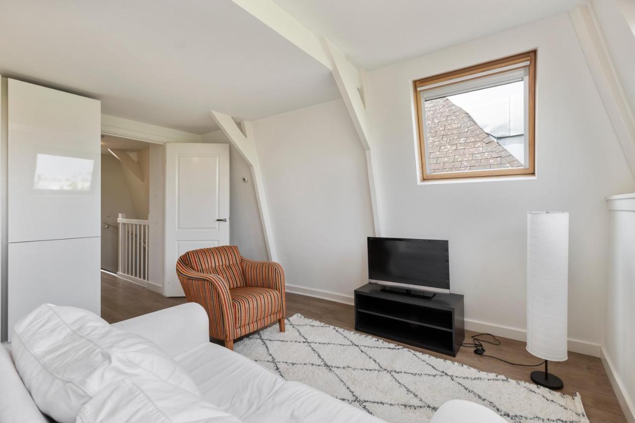 Central Top Floor Apartment With Private Balcony - Apt 3 Amsterdam Buitenkant foto